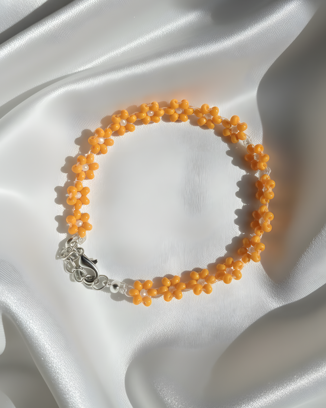 Orange daisy beaded bracelet