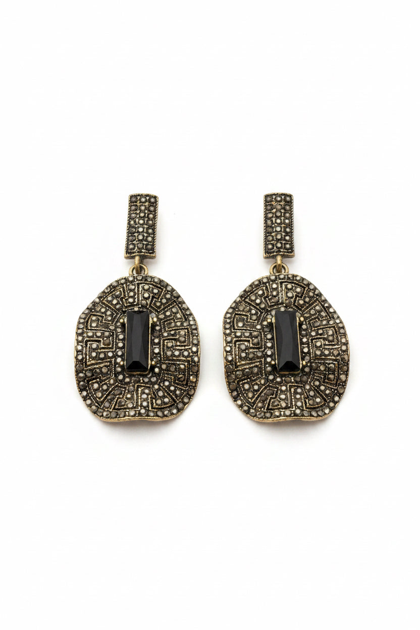Traditional blaze earrings Black