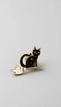 Witch kitty
