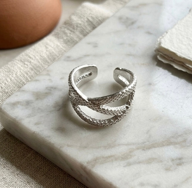 Cross Cross Silver Anti Tarnish Ring