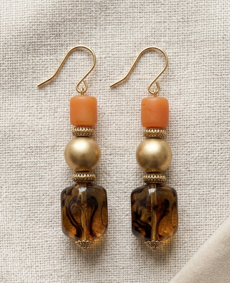 The Honey Resin Totems