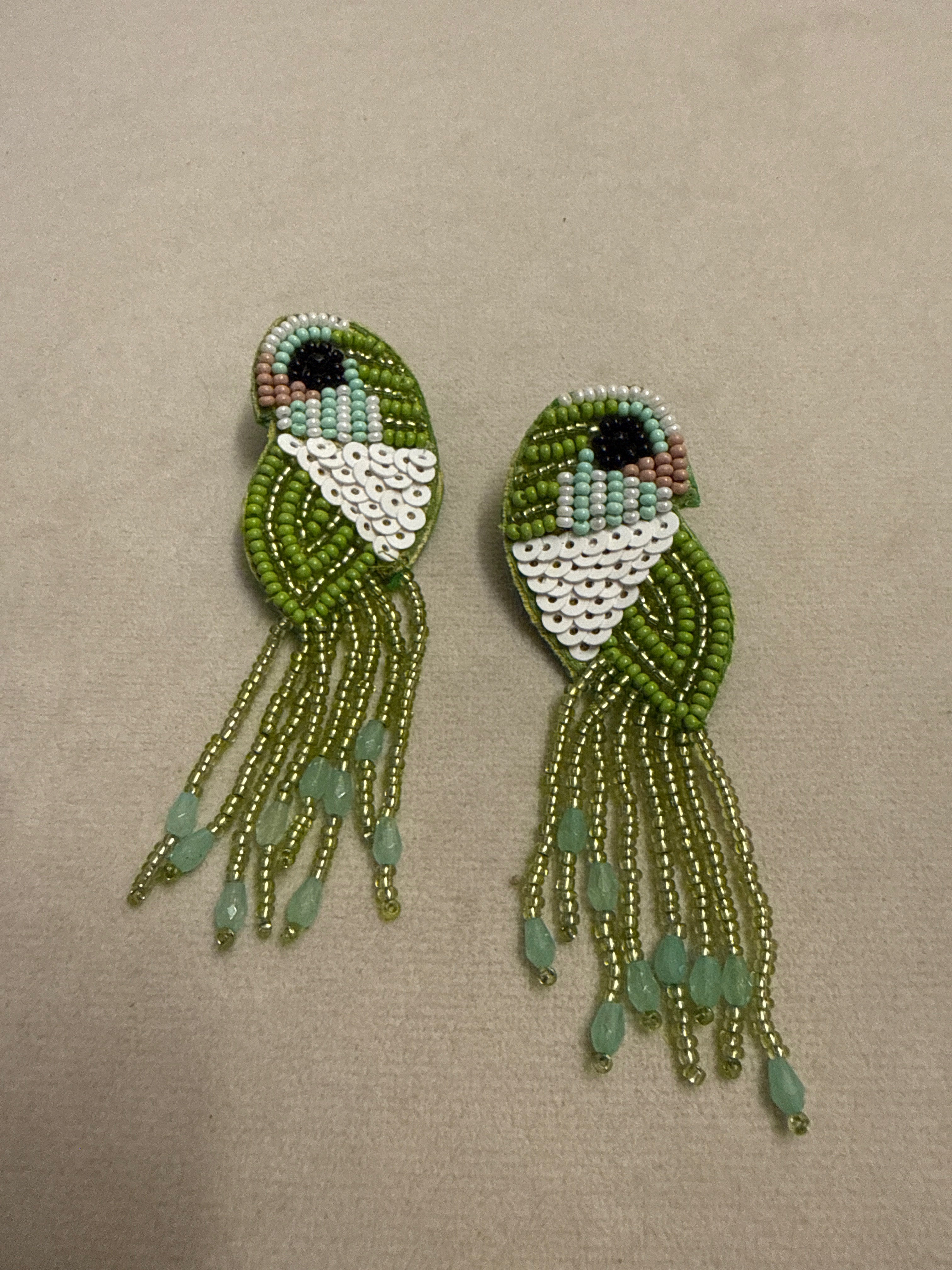 Emerald Parrot Beaded Earrings 🦜