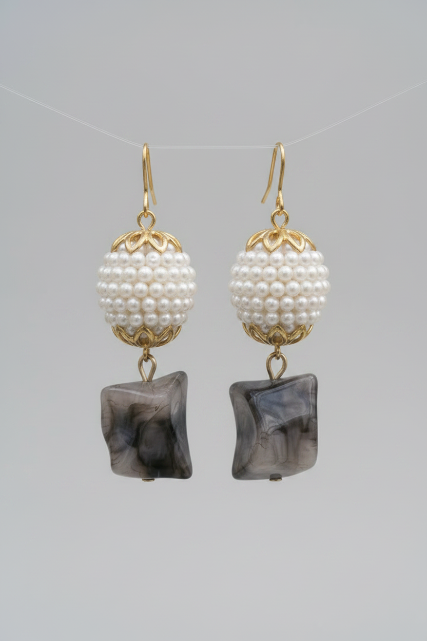 Coffee & Pearl earrings